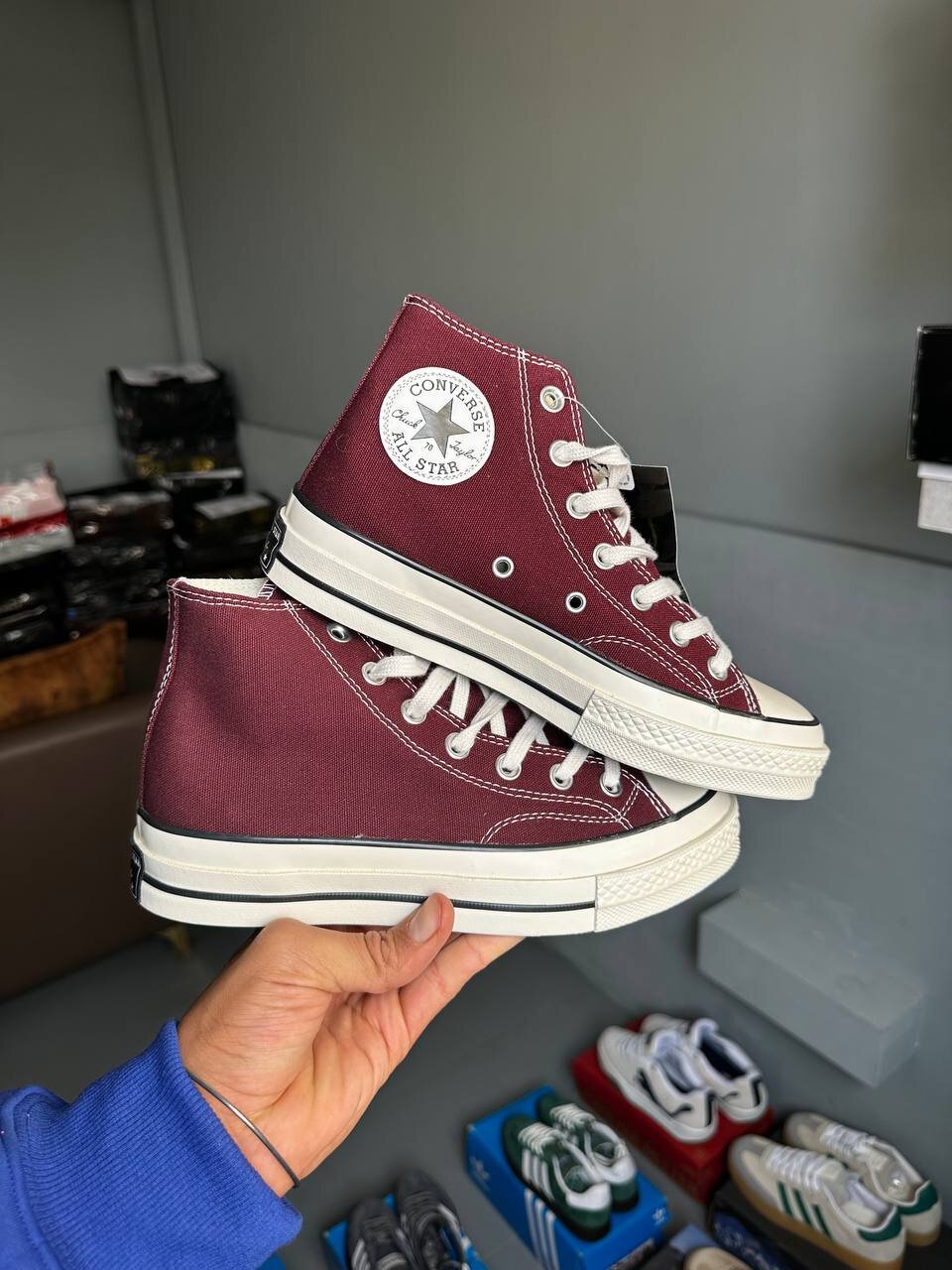 Converse
