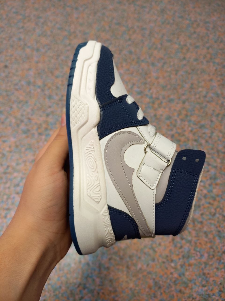 Kids shoes