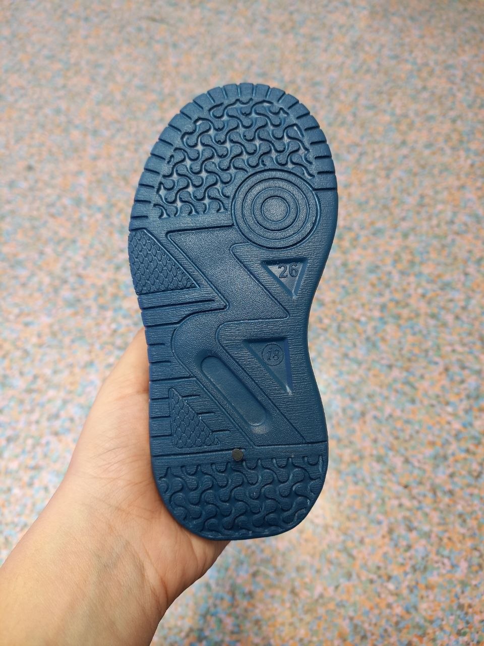 Kids shoes