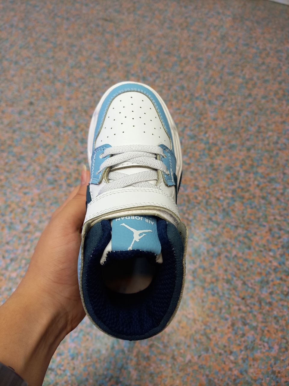 Kids shoes