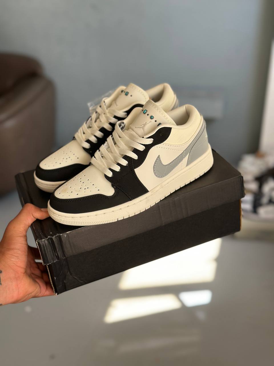 Jordan 1 Low Turquoise Stone