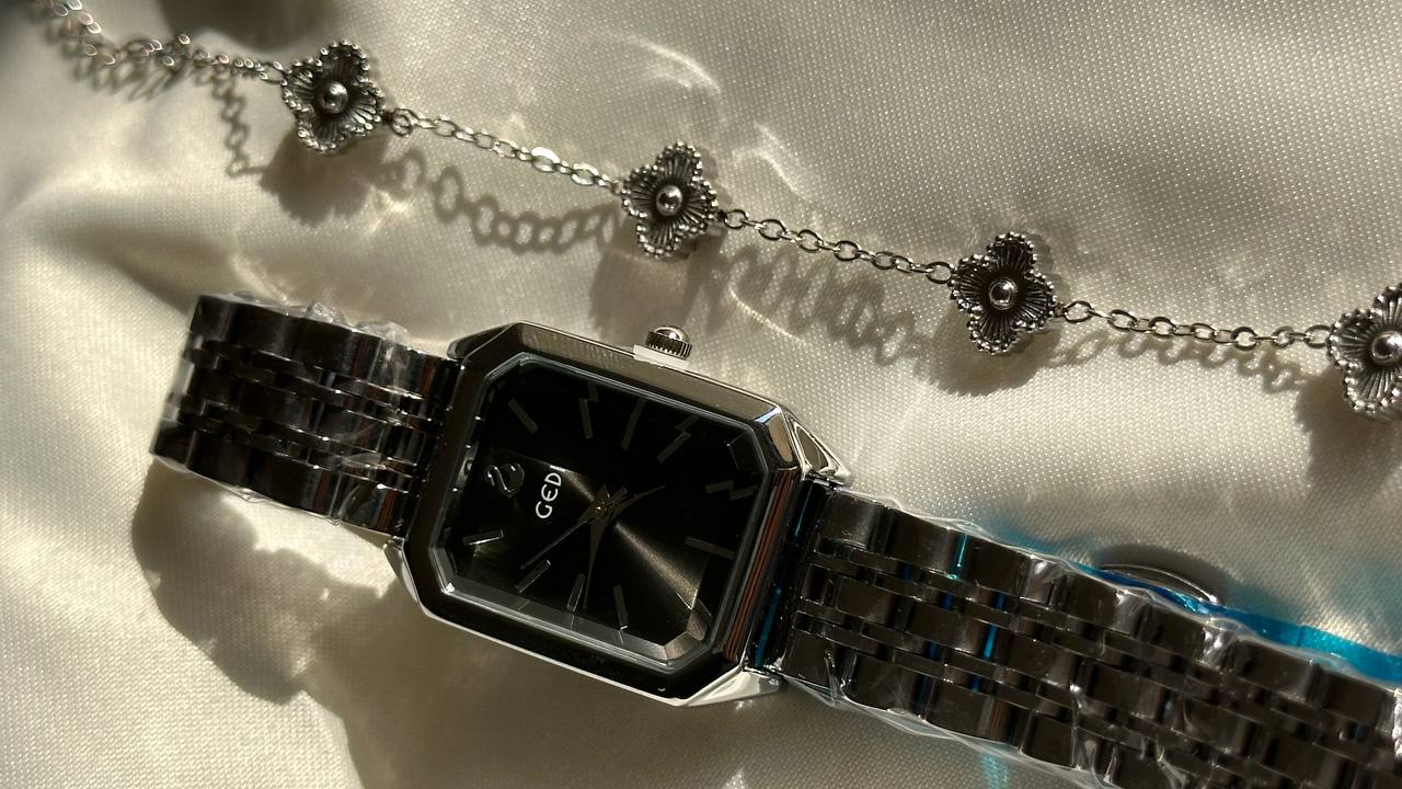 GEDI Women's Watch